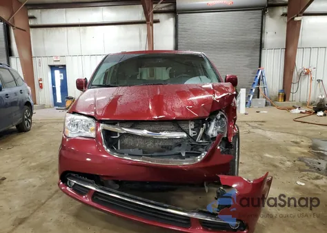 2016 Chrysler Town & Country Touring from USA, damaged, VIN 2C4RC1BG4GR166231